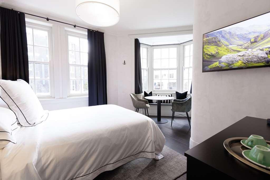 The Strand Hotel シドニー 部屋 写真